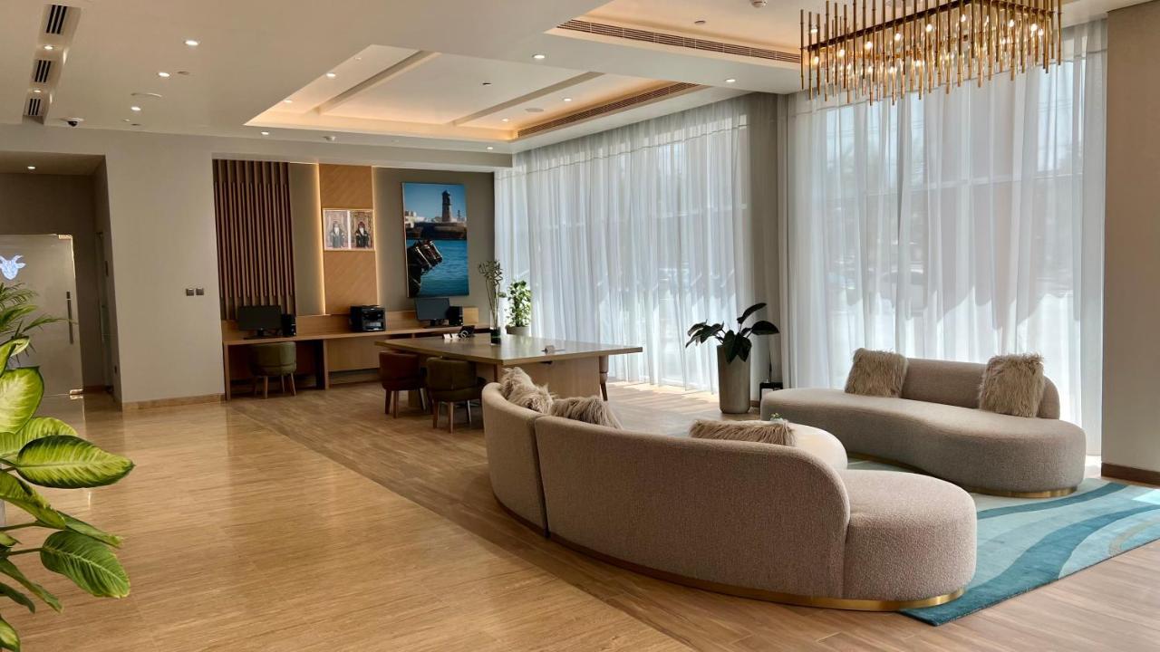 Aparthotel Citadines Al Ghubrah