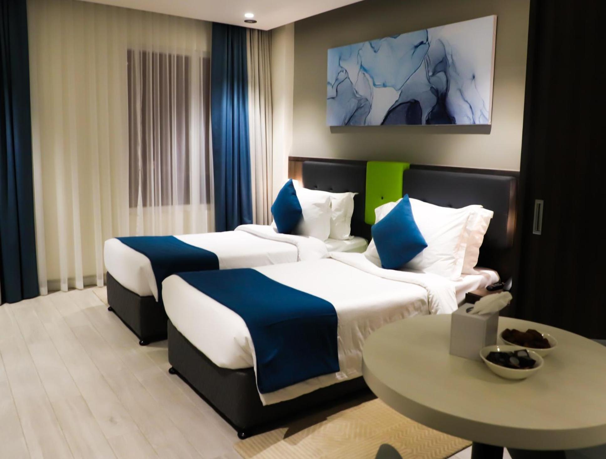 Citadines Al Ghubrah Aparthotel